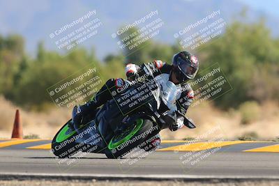 media/Nov-06-2022-SoCal Trackdays (Sun) [[208d2ccc26]]/Turn 7 Set 1 (1050am)/